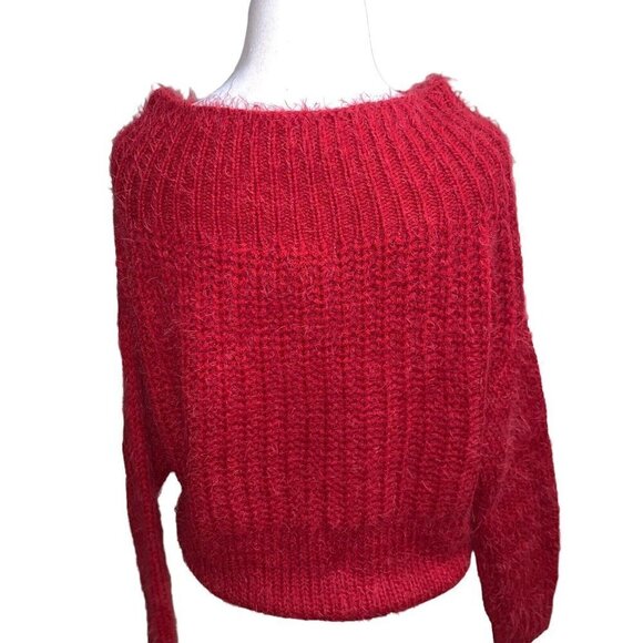 Chelsea & Violet Women's M Medium Cropped Eyelash Knit Sweater Soft Cozy NWT - Picture 5 of 7